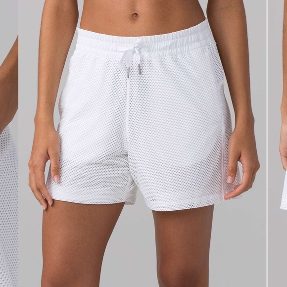 Lululemon Mesh On Mesh Short 5 